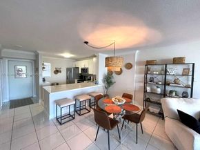 4800 Bayview Dr 505, Fort Lauderdale FL 33308