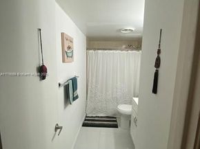 401 SE Golden Isles Dr 712, Hallandale Beach FL 33009