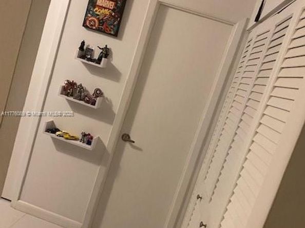 401 SE Golden Isles Dr 712, Hallandale Beach FL 33009