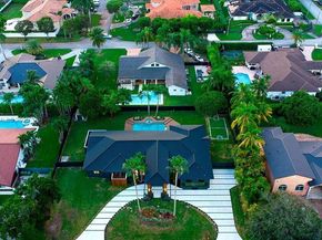 6650 SW 94th ave, Miami FL 33173