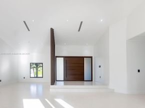 6650 SW 94th ave, Miami FL 33173