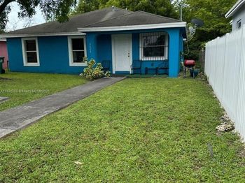 2622 NW 47th St