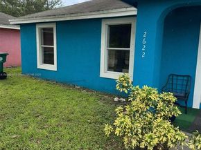 2622 NW 47th St, Miami FL 33142