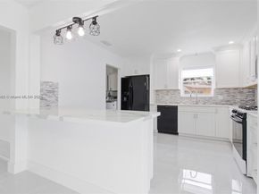 8441 NW 18th St, Pembroke Pines FL 33024