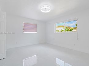 8441 NW 18th St, Pembroke Pines FL 33024