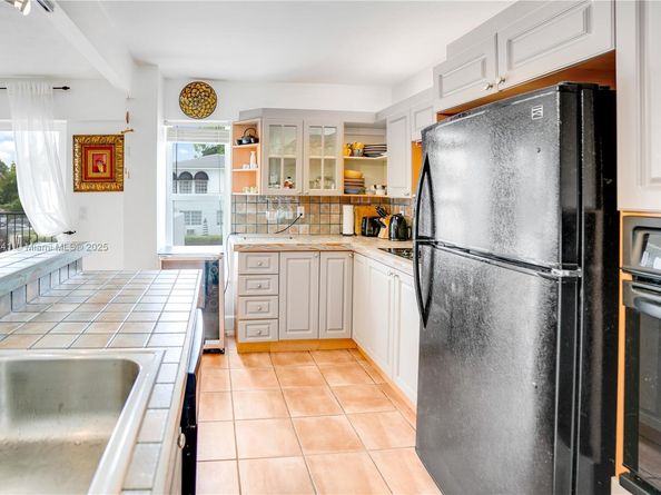 1455 West Ave 202, Miami Beach FL 33139