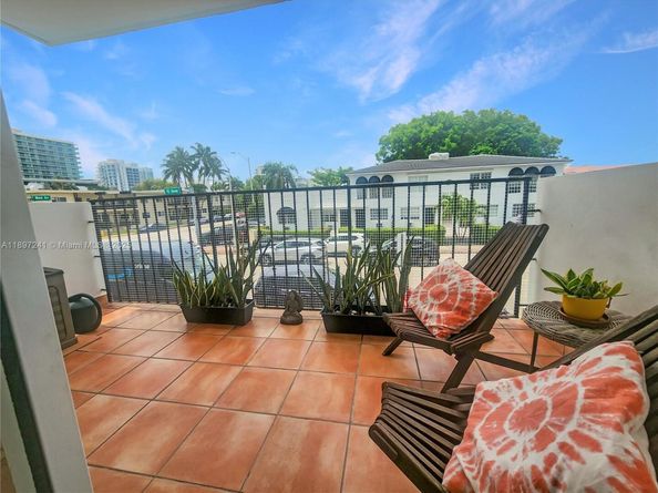 1455 West Ave 202, Miami Beach FL 33139