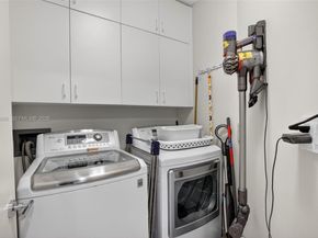 2000 Island Blvd 401, Aventura FL 33160