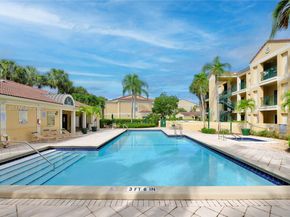 833 Riverside Dr 811, Coral Springs FL 33071