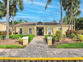 833 Riverside Dr 811, Coral Springs FL 33071