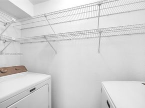 833 Riverside Dr 811, Coral Springs FL 33071