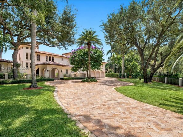 9501 Kerwood Ct, Coral Gables FL 33156