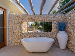 0000 N Coral Estate FL 0000