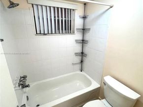 6570 Royal Palm Blvd 107J, Margate FL 33063