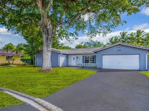 11390 NW 37th St, Coral Springs FL 33065