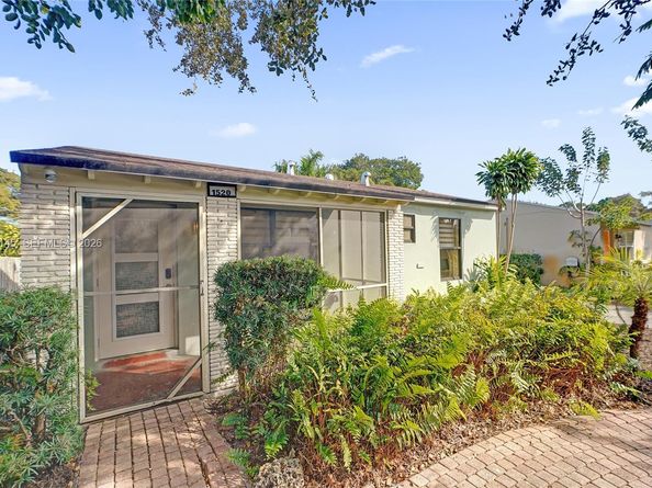 1520 NW 3rd Ave, Fort Lauderdale FL 33311