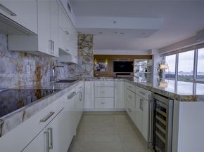 4775 Collins Ave 1601, Miami Beach FL 33140