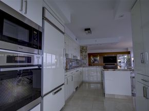 4775 Collins Ave 1601, Miami Beach FL 33140