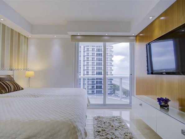 4775 Collins Ave 1601, Miami Beach FL 33140