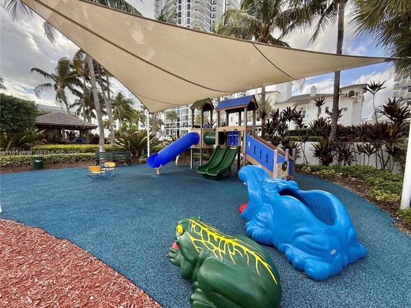 4775 Collins Ave 1601, Miami Beach FL 33140