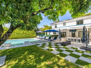 6166 Pine Tree Dr, Miami Beach FL 33140