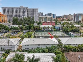 3209 Colony Club Rd 1W, Pompano Beach FL 33062