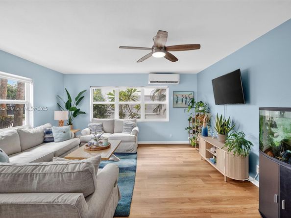 3209 Colony Club Rd 1W, Pompano Beach FL 33062