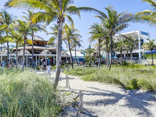 3209 Colony Club Rd 1W, Pompano Beach FL 33062