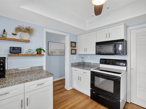 3209 Colony Club Rd 1W, Pompano Beach FL 33062