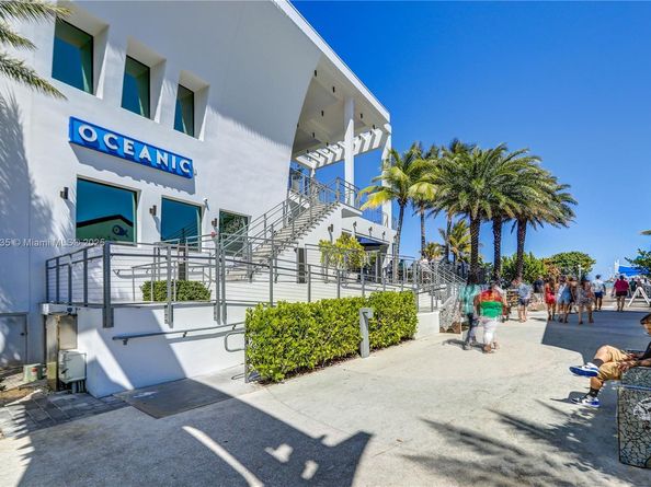 3209 Colony Club Rd 1W, Pompano Beach FL 33062