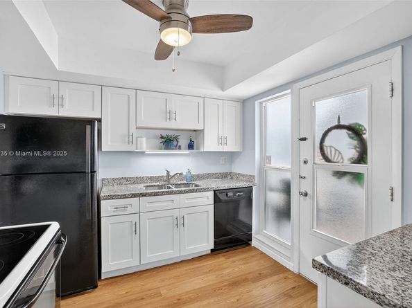 3209 Colony Club Rd 1W, Pompano Beach FL 33062