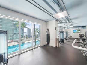 60 SW 13th St 4414, Miami FL 33130