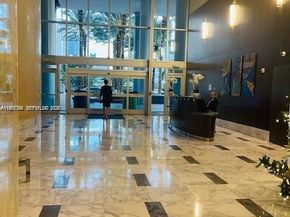 185 SW 7th St 1605, Miami FL 33130