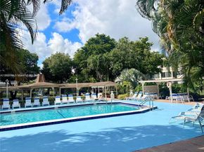 5101 NW 34th St 202, Lauderdale Lakes FL 33319