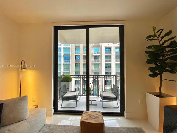 301 Altara Ave 701, Coral Gables FL 33146