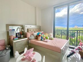 301 Altara Ave 701, Coral Gables FL 33146
