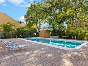 3174 N Pine Island Rd, Sunrise FL 33351