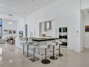 1651 Diplomat Pkwy, Hallandale Beach FL 33009