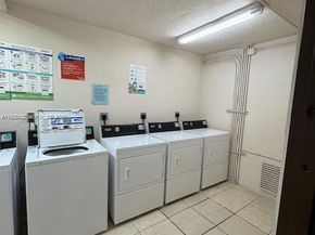 8475 SW 94th St 217E, Miami FL 33156