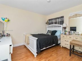 8475 SW 94th St 217E, Miami FL 33156