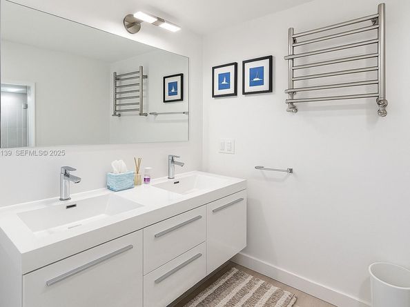 2301 Collins Ave 636, Miami Beach FL 33139