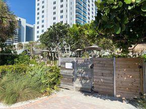 2301 Collins Ave 636, Miami Beach FL 33139