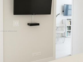 2301 Collins Ave 636, Miami Beach FL 33139