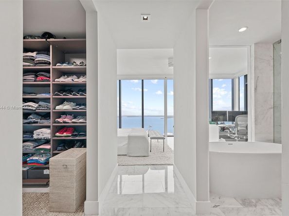 1451 Brickell Ave 2802, Miami FL 33131