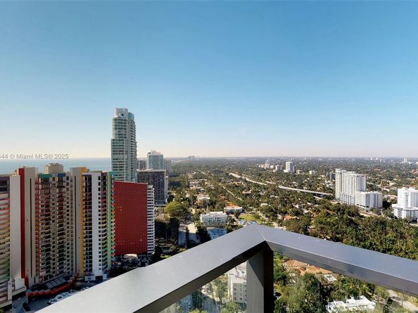 1451 Brickell Ave 2802, Miami FL 33131