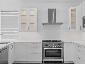 1508 SW 15th St, Miami FL 33145