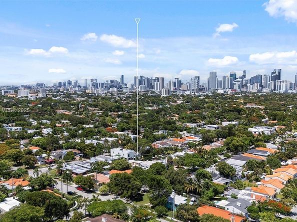1508 SW 15th St, Miami FL 33145