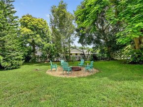 9435 El Paso Dr, Lake Worth FL 33467