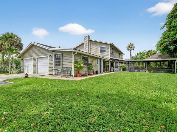 9435 El Paso Dr, Lake Worth FL 33467