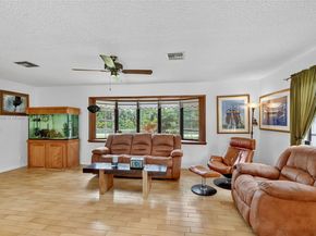 9435 El Paso Dr, Lake Worth FL 33467